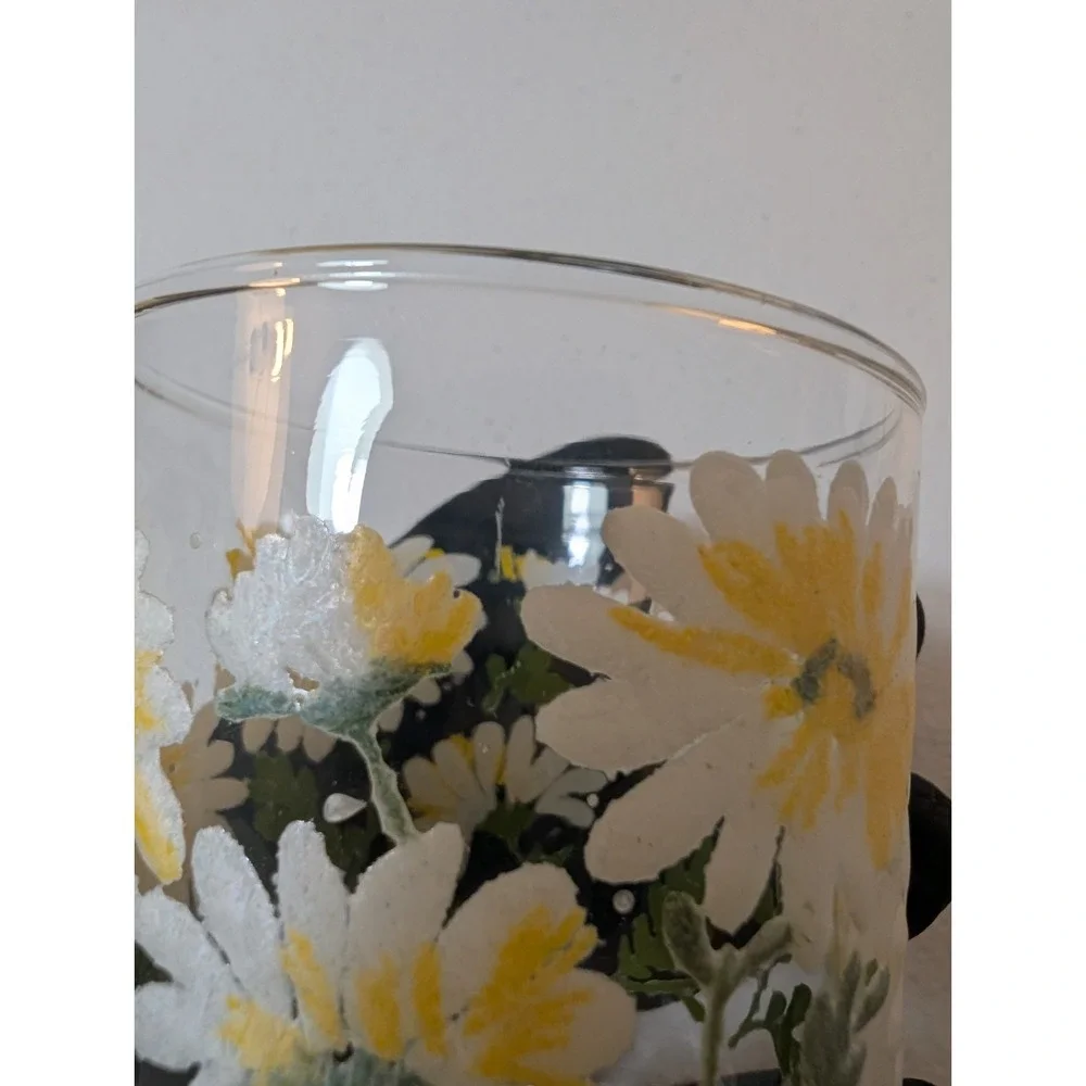 Vintage Libbey Daisy Floral 3 inch Mini Tumblers Set of 7 Flower Glasses
